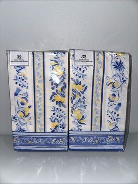 White Blue Yellow Gold Lemon Floral Vines  Fl
Set of 32 x 2 Guest Size Towels